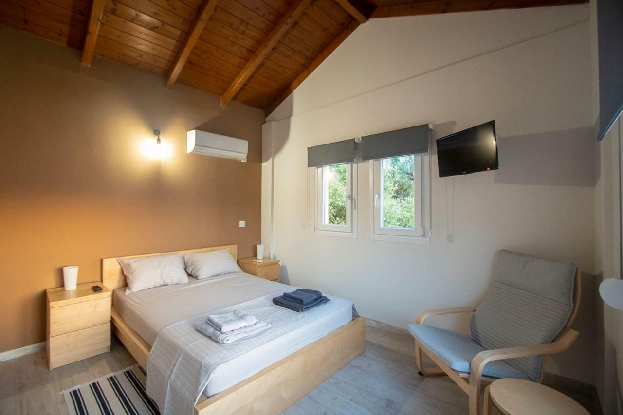 Messinian Sunset Villa Каламата Екстериор снимка