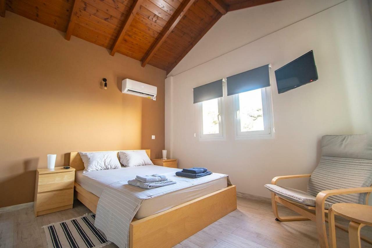 Messinian Sunset Villa Каламата Екстериор снимка