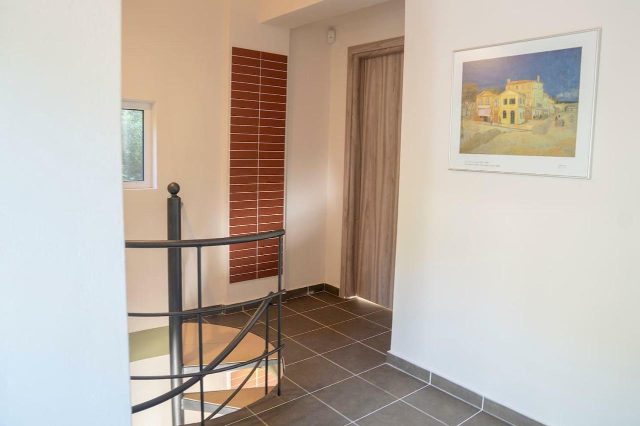 Messinian Sunset Villa Каламата Екстериор снимка
